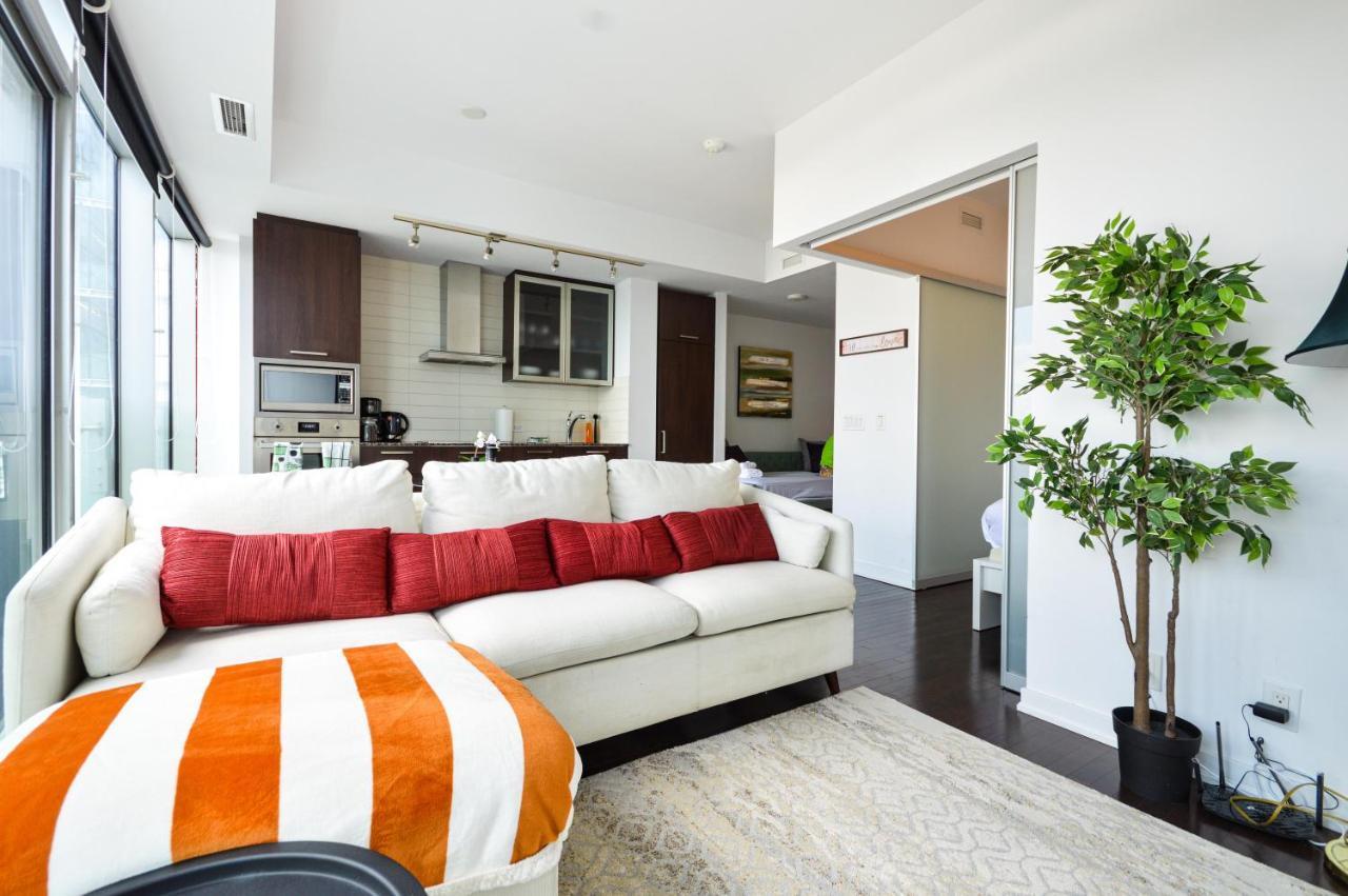 Downtown Toronto Condo Near Cn Tower, Mtcc, Rogers Center , Union Station 外观 照片