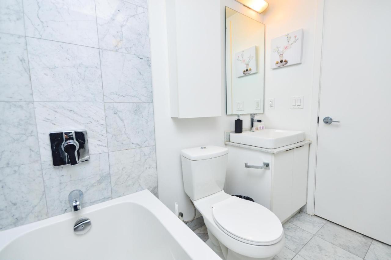 Downtown Toronto Condo Near Cn Tower, Mtcc, Rogers Center , Union Station 外观 照片