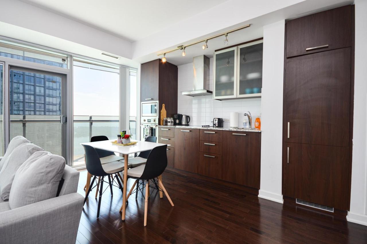 Downtown Toronto Condo Near Cn Tower, Mtcc, Rogers Center , Union Station 外观 照片